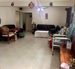 Blk 56 Strathmore Avenue (Queenstown), HDB 5 Rooms #556947211